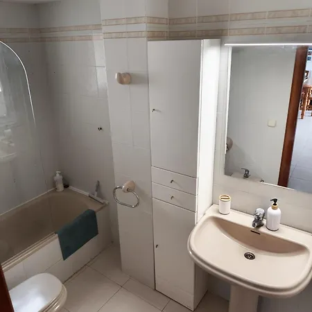 Front Διαμέρισμα